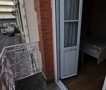 F2 MEUBLE CENTRE VILLE - Photo 3