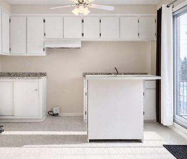 9422 Av. Hamelin - Photo 3