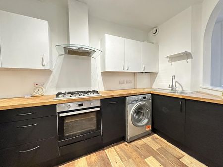 1 bedroom flat to rent - Photo 3