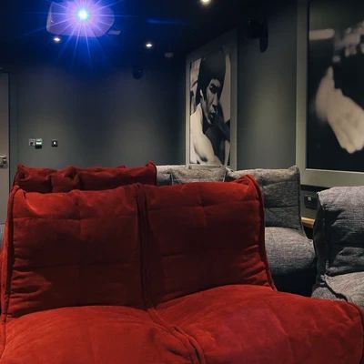 Premium Smaller Studio - Photo 1
