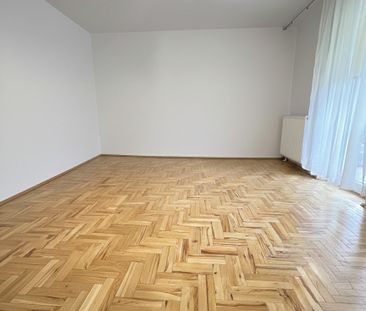 3 pokojowe mieszkanie z balkonem ul. Reja - Фото 1