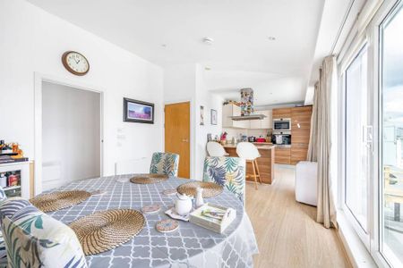 2 bedroom flat to rent - Photo 4