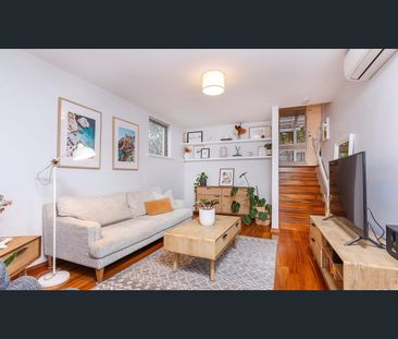 Cosy Como Townhouse with Newly Renovated Kitchen - Photo 4