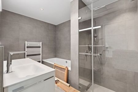 CENTRAL POSITION - Photo 5