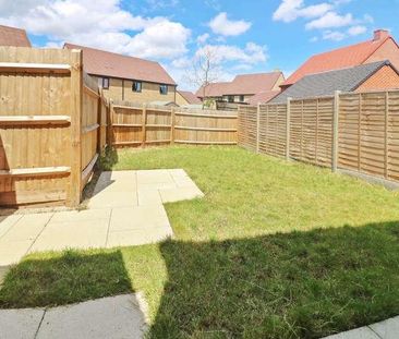 Cornfield Lane, Kingsnorth, TN25 - Photo 2