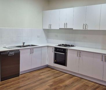 Morphett Vale - Photo 2