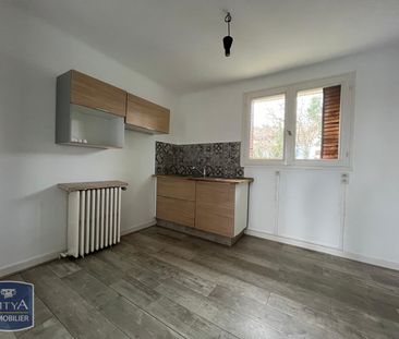 Location Maison 5 pièces 134m² CRECHES SUR SAONE 71680 - Photo 1