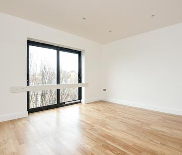 London Road, Kingston Upon Thames KT2 - Photo 5
