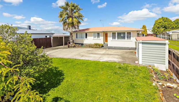 62 Megan Ave, Pakuranga - Photo 1