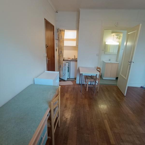 Location Appartement 1 pièce Meublé 18m² CHAMBERY 73000 - Photo 1