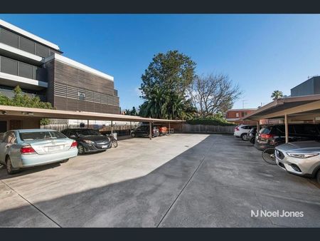 8/10 Dickens St , ELWOOD - Photo 5