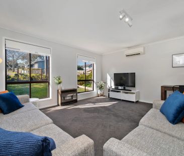 Beachside Living – Just 300m to the Foreshore! - Photo 5