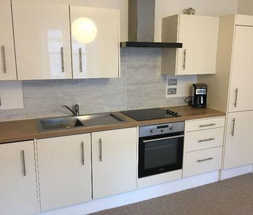 1 bedroom flat to rent - Photo 6