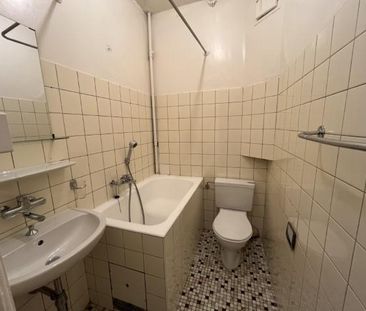 Coquet 2 pièces au 1er étag e/ visite groupée (sans inscription) le... - Foto 5