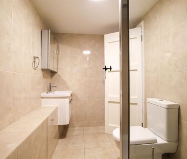 High Street, Great Eversden, Cambridge - Photo 6