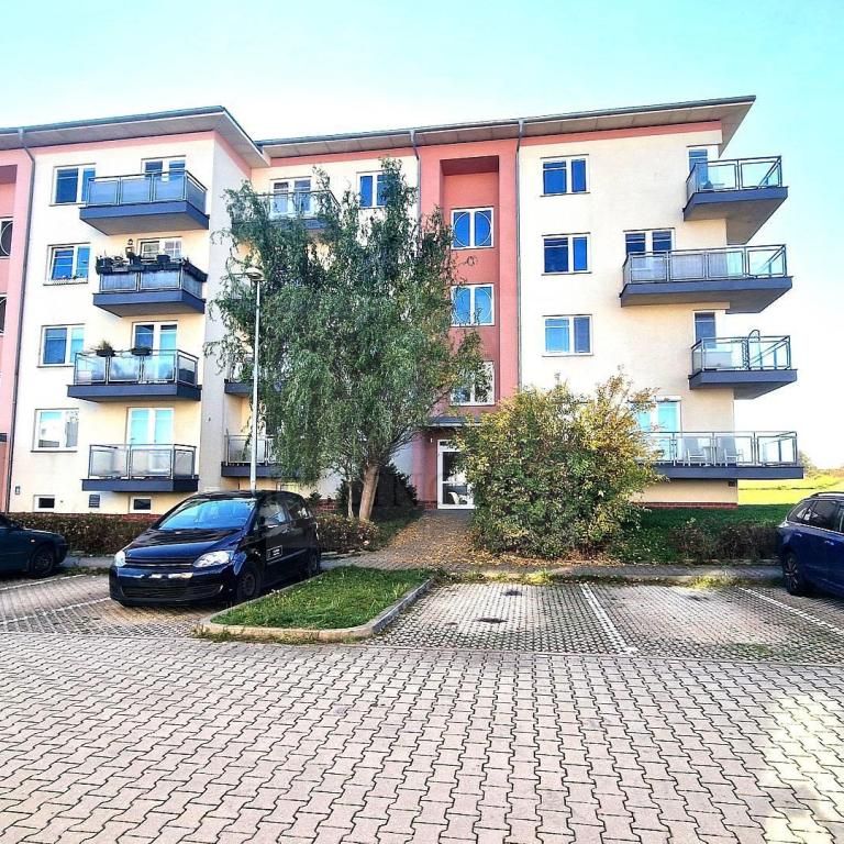 Pronájem bytu 1+kk 32 m2 - Fotografie 1