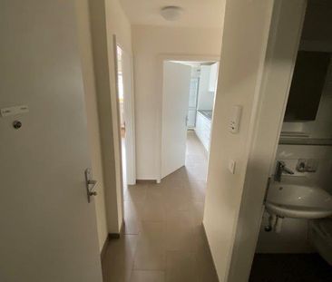 Charmant appartement de 2.5 pièces avec balcon à La Chaux-de-Fonds - Foto 6