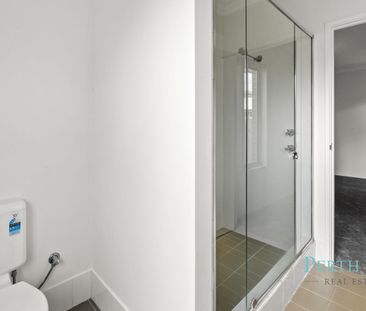 Comfort & Low-Maintenance Living in East Cannington - Photo 6