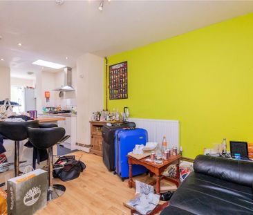 6 bedroom house to rent - Photo 4