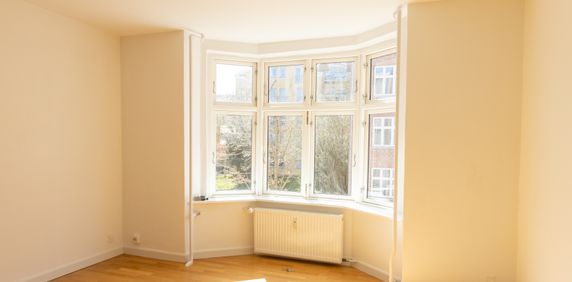 Moderniseret 2-værelses med god placering - Photo 2