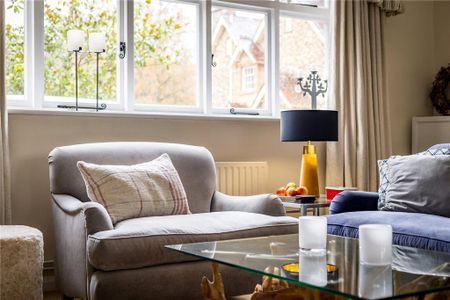 2 bedroom detached house to rent - Photo 3