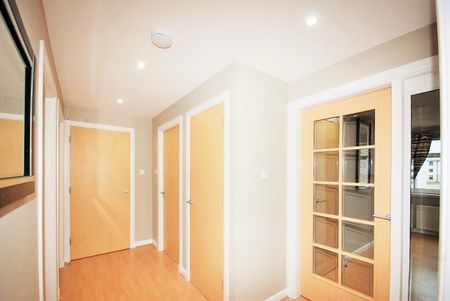 3 Bed Flat, Grandholm Crescent, AB22 - Photo 4