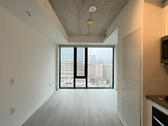 For Lease - 195 McCaul Street Unit# 1508, Toronto, Ontario - Photo 1
