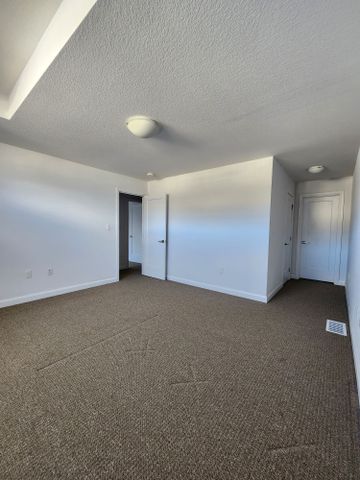 For Lease - 1169 Garner Road Unit# 60, Hamilton, Ontario - Photo 5