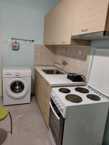 Studio/Γκαρσονιέρα για ενοικίαση 40 Εκκλησιές (40 Εκκλησιές - Ευαγγελίστρια) - Photo 4