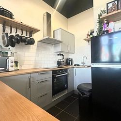 Julian Court, 1-3 Edgar Road, Cliftonville, Margate, CT9 2EB, Kent - Photo 4