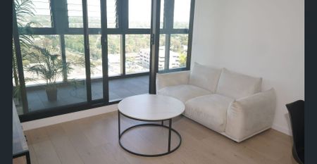 Luxury Apartment - One Bed Room Plus Study Apartment in Box Hill - Photo 3