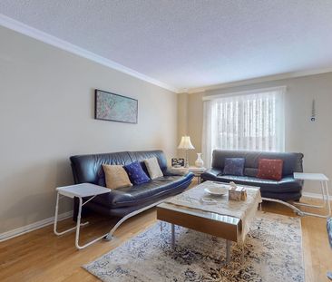 For Lease - 129 Chalfield Lane, Mississauga, Ontario - Photo 4