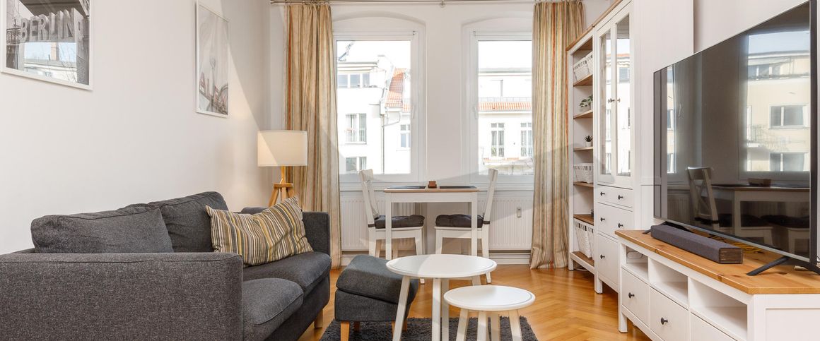 Urban living - Photo 1