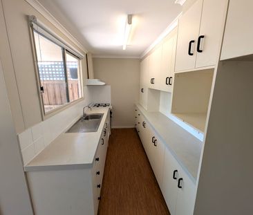 Neat home, close to everything. - Photo 6