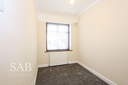 3 bedroom terraced house to rent - Photo 3