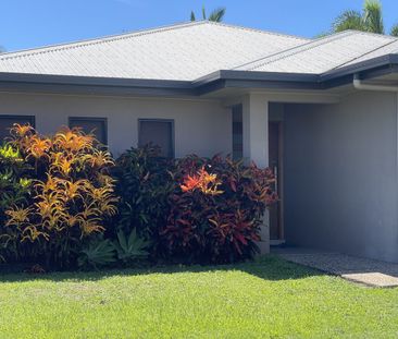 Bright & Cheery Home in South Mission! - Photo 4