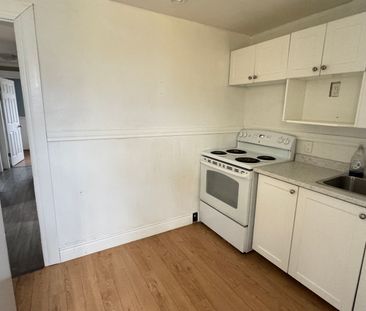 For Lease - 5114 Mcrae Street Unit# Upper, Niagara Falls, Ontario - Photo 5