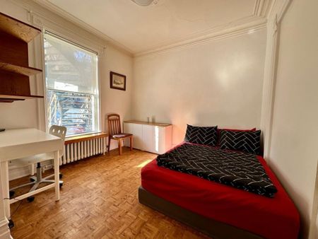 4057 Rue Dorion, H2K 4B8, H2K 4B8, Montréal - Photo 3