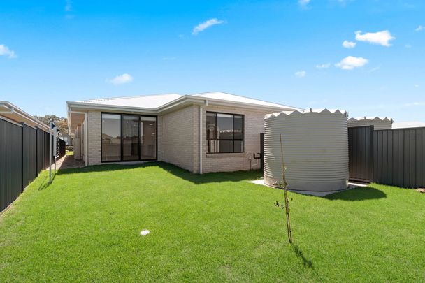 LUXURY LIVING - Photo 1