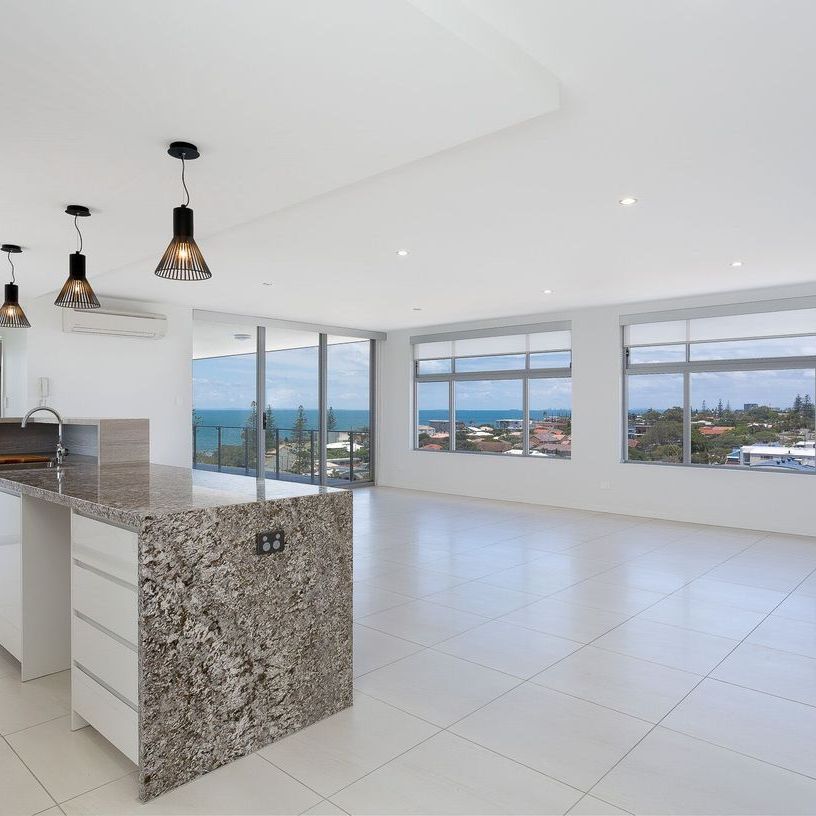 Ocean View Top Floor - Photo 1