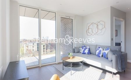 2 Bedroom flat to rent in Phoenix Court Vauxhall, Nine Elms, SE11 - Photo 4