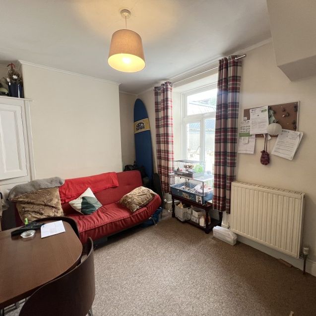 The Praze, Penryn - Photo 1