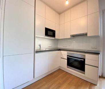 Super-schicke Neubauwohnung direkt am Hunyadi Schlosspark + Ab JUNI!! - Photo 1