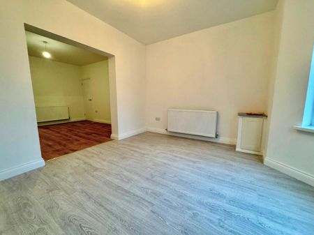 2 bedroom terraced house to rent - Photo 3