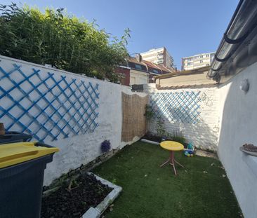 Location Maison 3 pièces 69m² LILLE 59260 - Photo 4