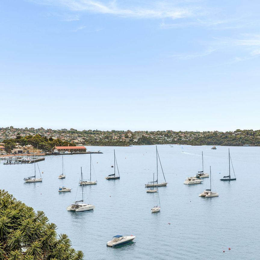 Peaceful Apartment Graced with Sublime Harbour Views - Unfurnished - Photo 1