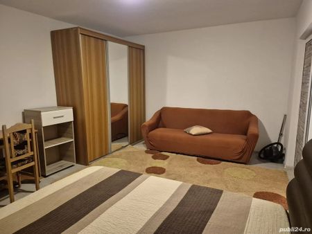 Apartament 1 camera, decomandat, zona Alexandru cel Bun - Fotografie 2