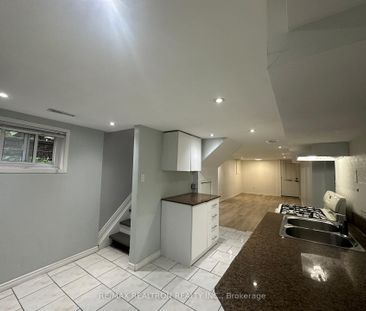 For Lease - 713 Sunnypoint Drive Unit# Lower Level, Newmarket, Ontario - Photo 1