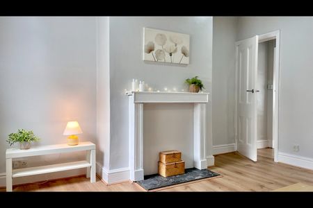 1 Bed Flat, Aston Road, LS13 - Photo 4