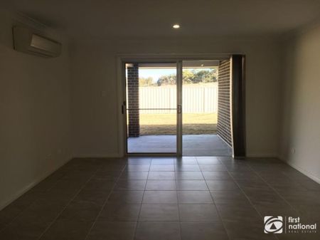 13 Surfsea Avenue, Sandy Beach - Photo 2